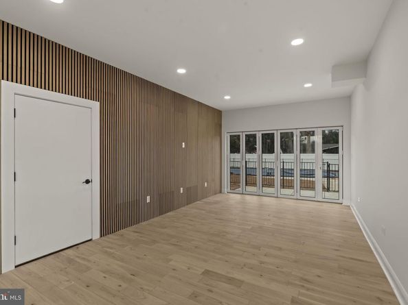 300 Witmer Road, Horsham PA 19044