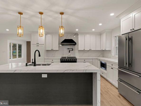 300 Witmer Road, Horsham PA 19044