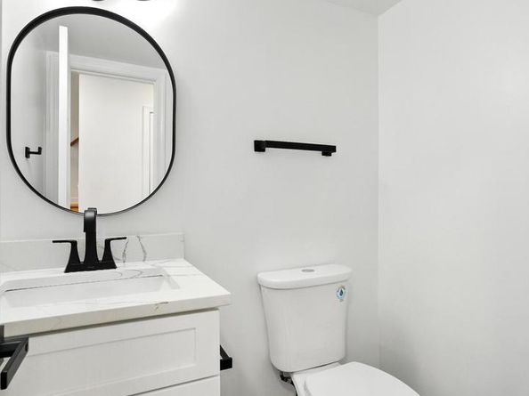 2339 N Powhatan Street, Arlington VA 22205