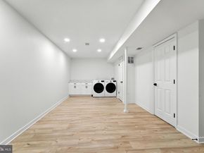 2339 N Powhatan Street, Arlington VA 22205