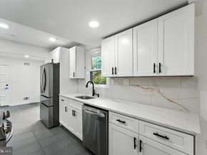 2339 N Powhatan Street, Arlington VA 22205