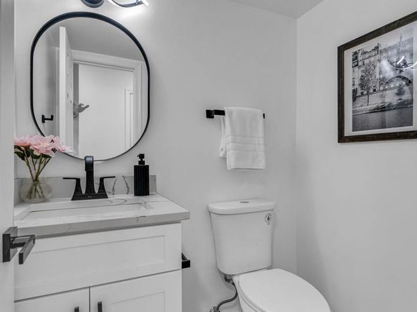 2339 N Powhatan Street, Arlington VA 22205
