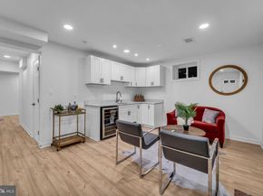 2339 N Powhatan Street, Arlington VA 22205