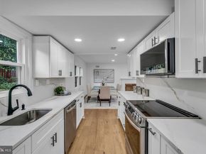 2339 N Powhatan Street, Arlington VA 22205