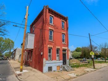2417 N 10TH Street
