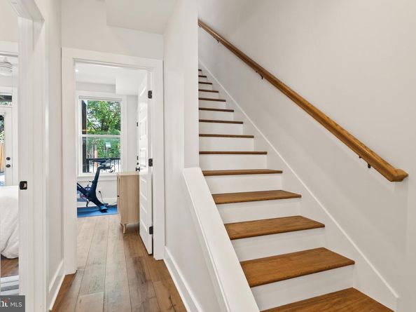 781 Columbia Road NW 1, Washington DC 20001