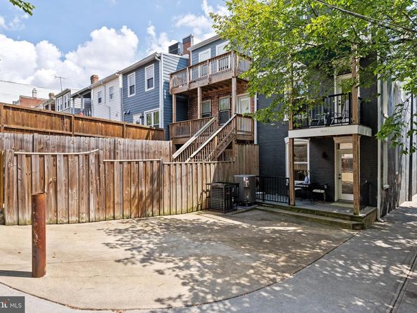 781 Columbia Road NW 1, Washington DC 20001