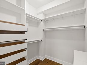 781 Columbia Road NW 1, Washington DC 20001