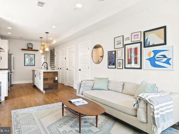 781 Columbia Road NW 1, Washington DC 20001