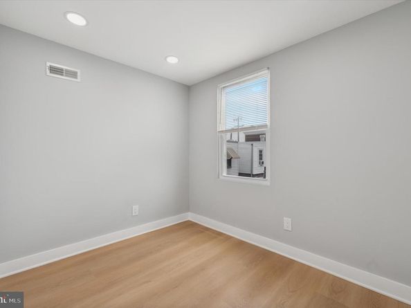 3075 Edgemont Street, Philadelphia PA 19134