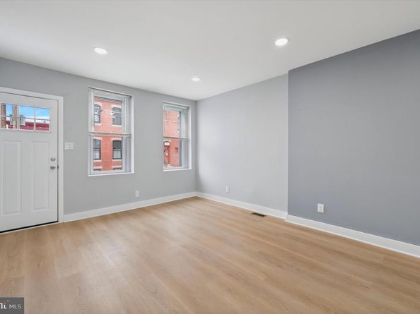 3075 Edgemont Street, Philadelphia PA 19134
