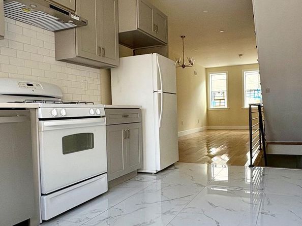 2609 Earp Street, Philadelphia PA 19146