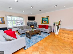 523 E Allens Lane, Philadelphia PA 19119