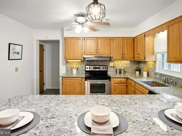 364 S Rolling Road, Springfield PA 19064