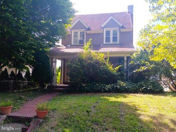 1406 Greywall Lane