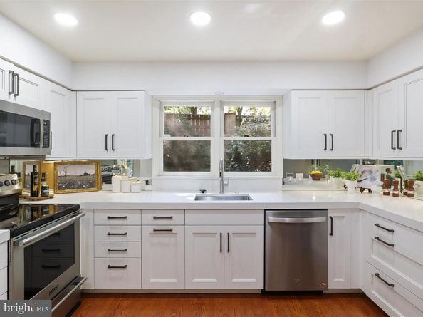 5150 Manning Place NW, Washington DC 20016