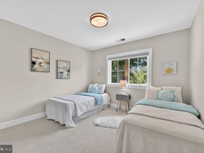 2828 N Van Buren Street, Arlington VA 22213