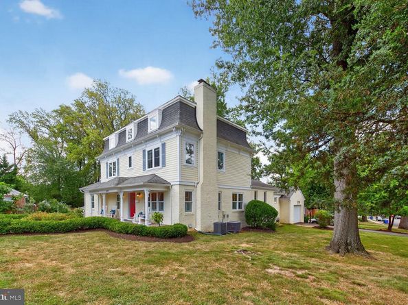 2828 N Van Buren Street, Arlington VA 22213
