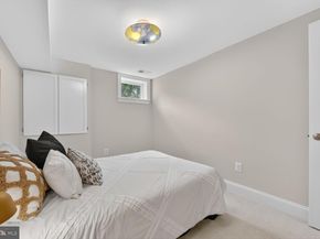 2828 N Van Buren Street, Arlington VA 22213