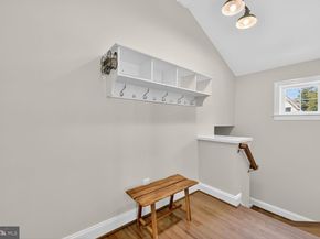 2828 N Van Buren Street, Arlington VA 22213