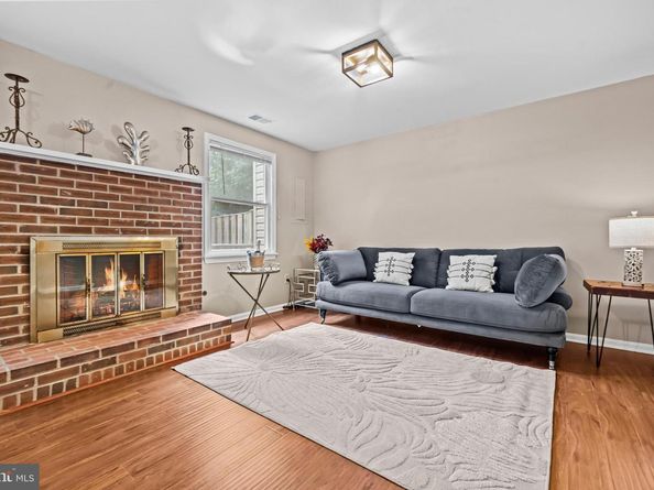 2952 Oakleigh Lane, Oakton VA 22124
