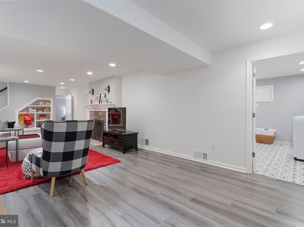 4827 27TH Place N, Arlington VA 22207
