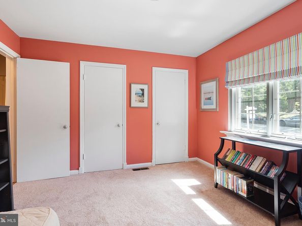 4827 27TH Place N, Arlington VA 22207