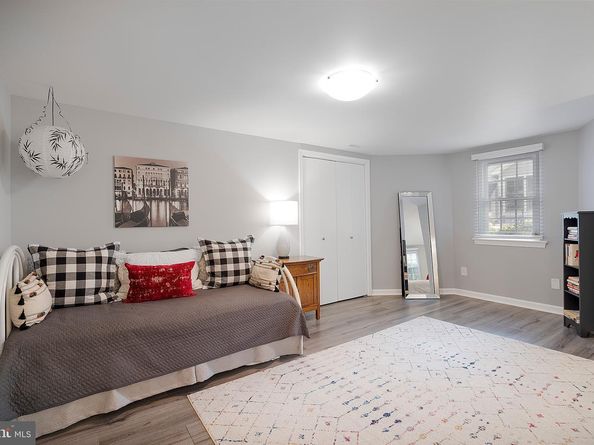 4827 27TH Place N, Arlington VA 22207