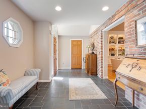 4827 27TH Place N, Arlington VA 22207