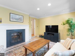 4827 27TH Place N, Arlington VA 22207