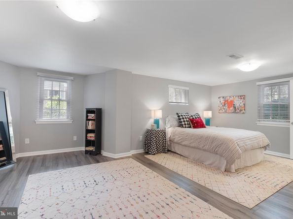4827 27TH Place N, Arlington VA 22207