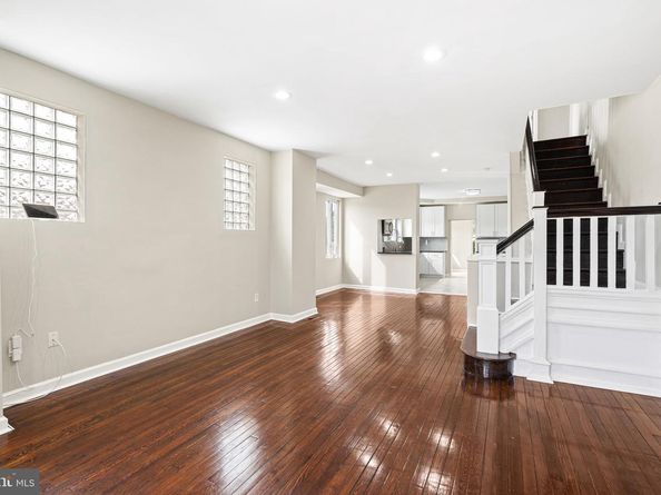 1405 71st Avenue, Philadelphia PA 19126
