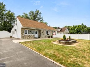 11003 Stevens Road, Philadelphia PA 19116