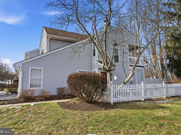 486 Cedar Hollow Drive, Yardley PA 19067