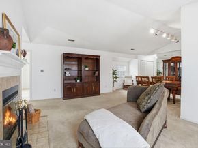 486 Cedar Hollow Drive, Yardley PA 19067