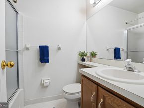 486 Cedar Hollow Drive, Yardley PA 19067