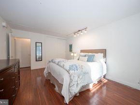 1900 John F Kennedy Boulevard 818, Philadelphia PA 19103