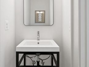 915 N Irving Street, Arlington VA 22201