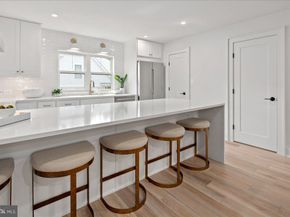 915 N Irving Street, Arlington VA 22201