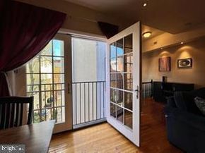 1028 Pine Street 4, Philadelphia PA 19107