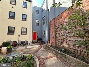 1028 Pine Street 4, Philadelphia PA 19107