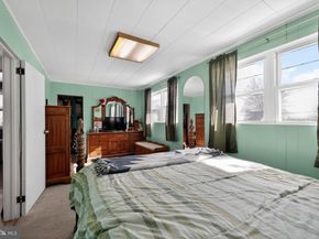 2832 Finley Avenue, Bensalem PA 19020