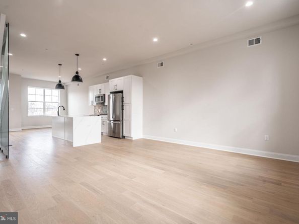2717 Lorraine Court, Philadelphia PA 19131