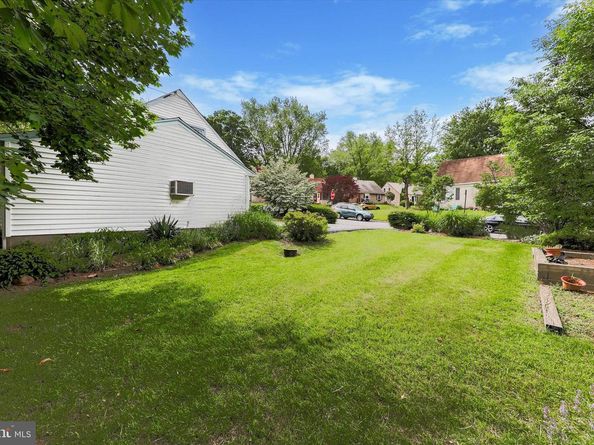 2305 Triebel Road, Abington PA 19001