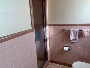 8572 Benton Avenue, Philadelphia PA 19152