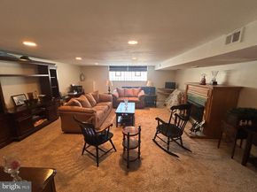 8572 Benton Avenue, Philadelphia PA 19152