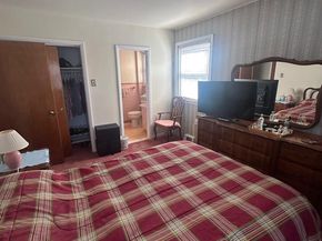 8572 Benton Avenue, Philadelphia PA 19152