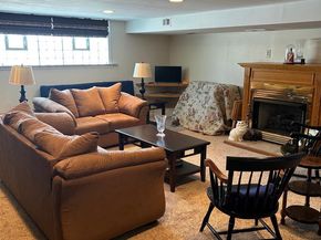 8572 Benton Avenue, Philadelphia PA 19152