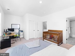 3201 Riseview Walk, Philadelphia PA 19125