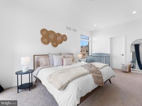 3201 Riseview Walk, Philadelphia PA 19125